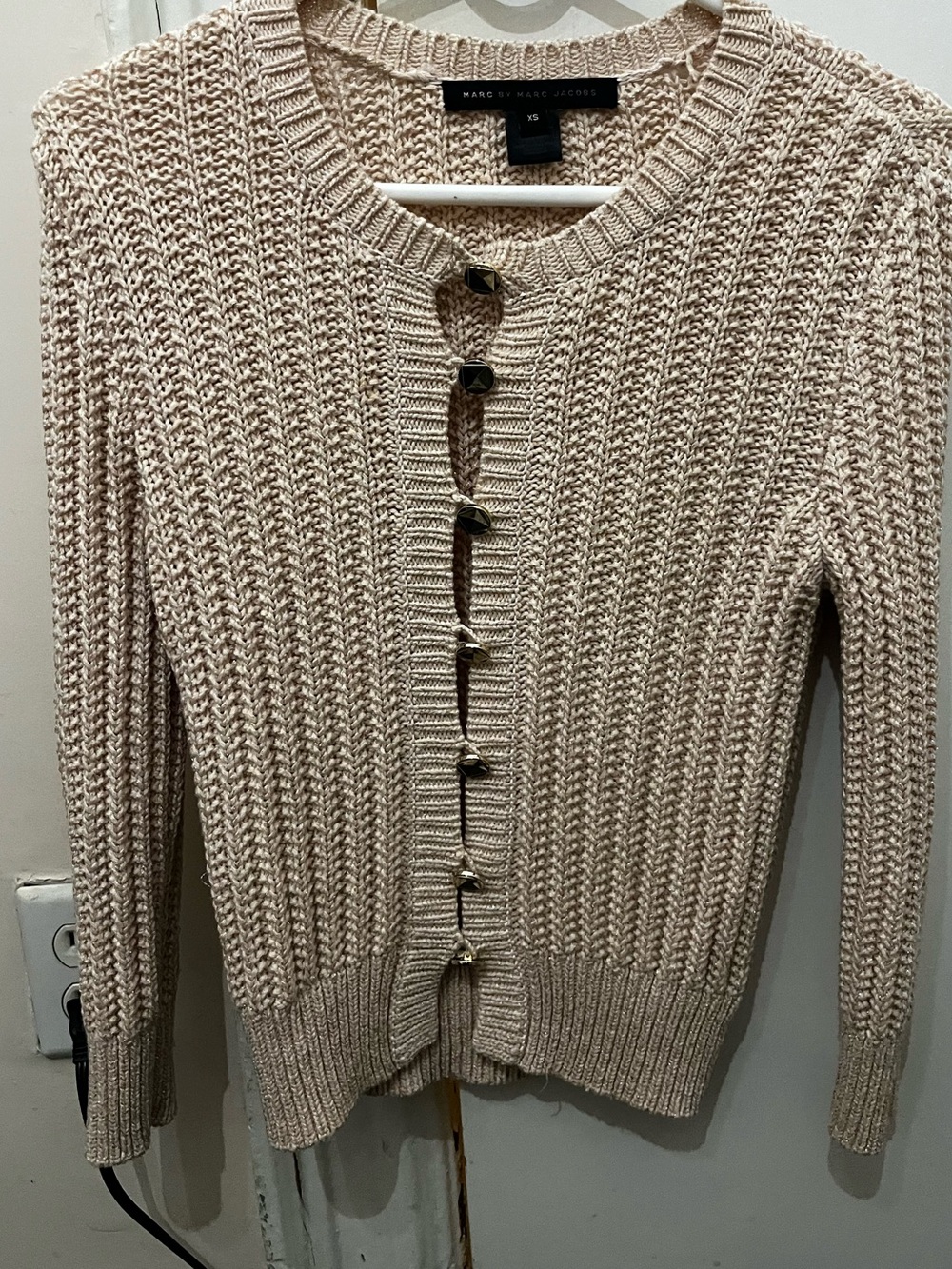 Marc Jacob’s Beige/Cream Ribbed Button-Front Cardigan